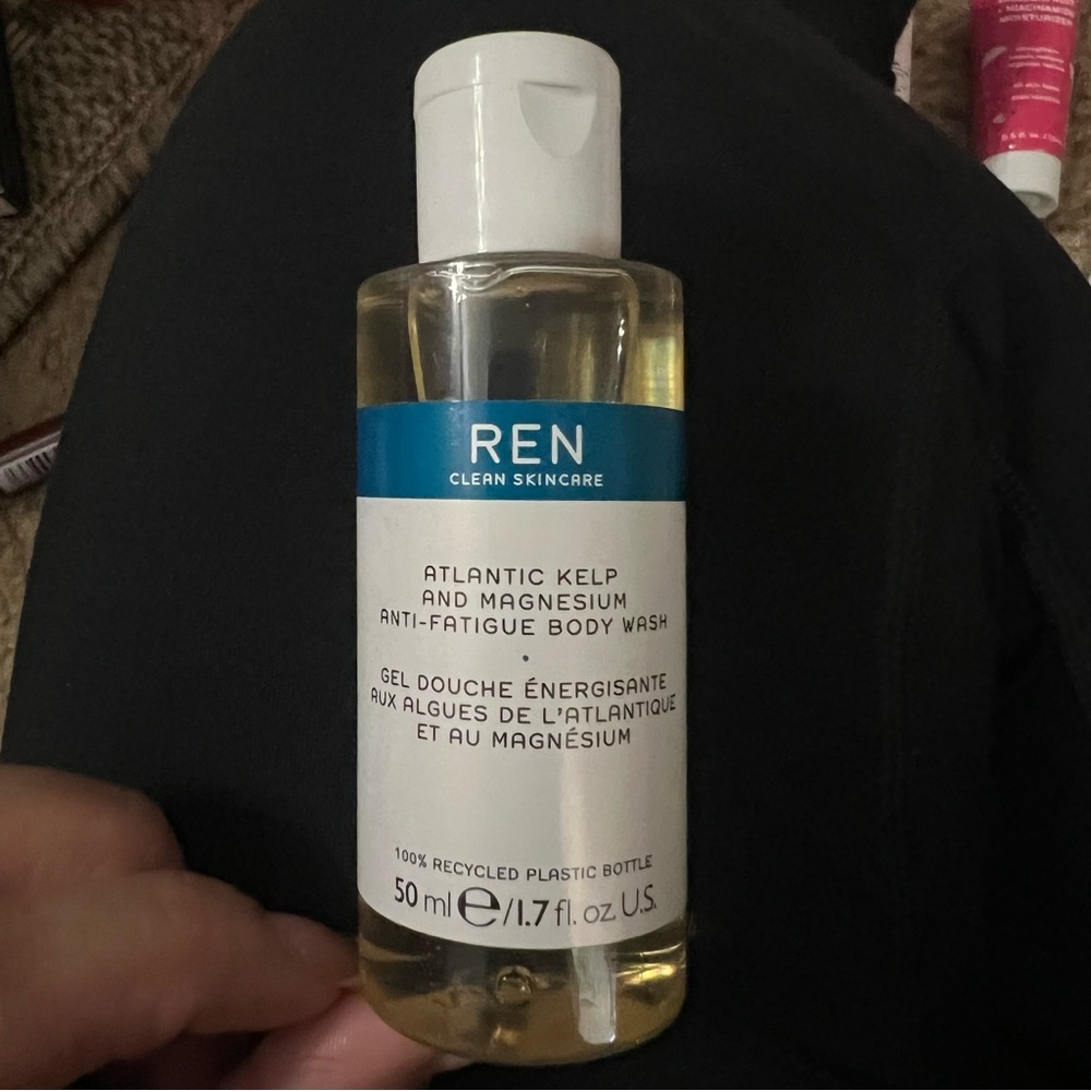 ๐ REN CLEAN SKINCARE ATLANTIC KELP & MAGNESIUM ANTI FATIGUE BODY WASH - Picture 2 of 2